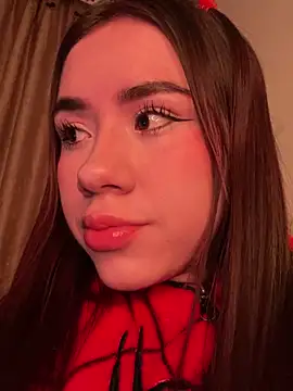 Im Valen Cute online show from 12/21/25, 03:35