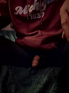 Snapshot of KBD85 chatting on 01/17/26, 07:13 KBD85 online show from 01/17/26, 07:13