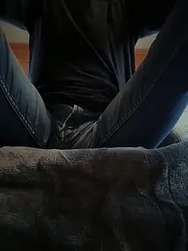 Snapshot of KBD85 chatting on 03/09/26, 09:30 KBD85 online show from 03/09/26, 09:30