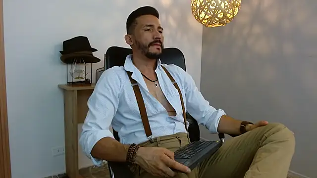 Reiko 85  online show from 02/14/25, 07:02