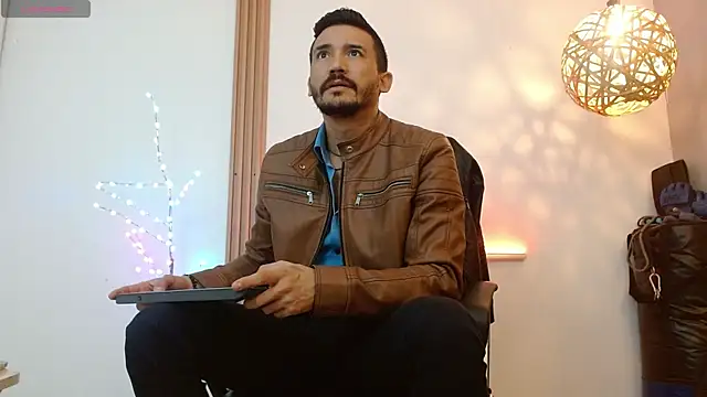 Reiko 85  online show from 01/15/26, 02:32