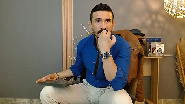 Reiko 85  online show from 03/02/26, 05:31