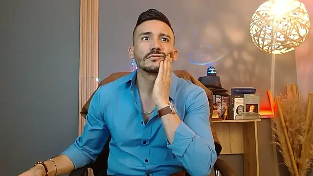 Reiko 85  online show from 03/23/26, 07:29