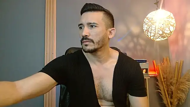 Reiko 85  online show from 03/31/26, 02:39