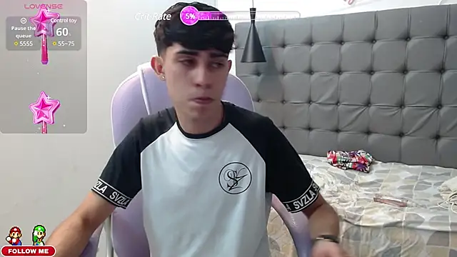 Dyla n18 online show from 02/18/25, 11:19