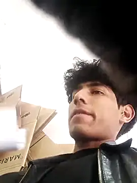 alexander32r online show from 09/18/25, 04:09