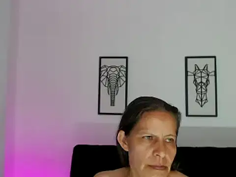 Milf karlye online show from 02/04/25, 09:49