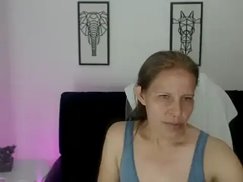 Milf karlye online show from 02/18/25, 08:59