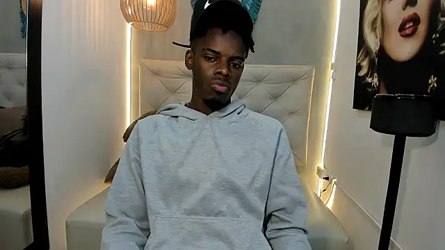 royce ebony online show from 03/19/26, 02:37