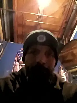 Snapshot of Whipit323 chatting on 01/17/26, 08:12 Whipit323 online show from 01/17/26, 08:12