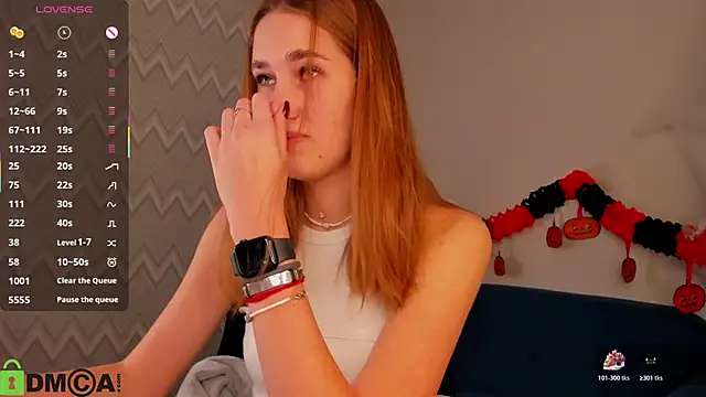 Snapshot of Jennifer_Wadee chatting on 10/30/25, 11:38 Jennifer Wadee online show from 10/30/25, 11:38