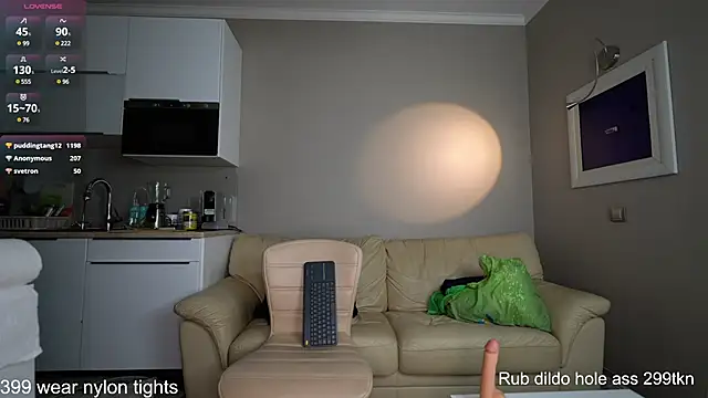 Snapshot of Alex_xxx chatting on 03/08/25, 08:14 Alex xxx online show from 03/08/25, 08:14