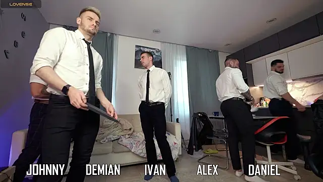 Snapshot of Alex_xxx chatting on 09/28/25, 03:06 Alex xxx online show from 09/28/25, 03:06