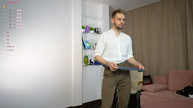 Snapshot of Alex_xxx chatting on 11/02/25, 03:58 Alex xxx online show from 11/02/25, 03:58