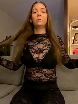 Snapshot of Mandispandis1 chatting on 11/24/25, 09:47 Mandispandis1 online show from 11/24/25, 09:47