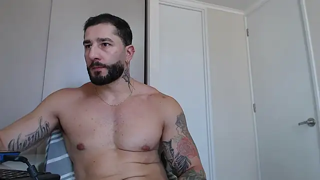 Snapshot of jonhklleyn chatting on 03/17/25, 05:38 jonhklleyn online show from 03/17/25, 05:38