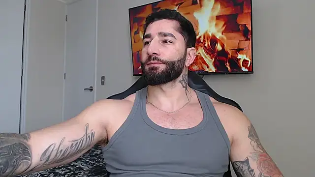 Snapshot of jonhklleyn chatting on 10/24/25, 05:42 jonhklleyn online show from 10/24/25, 05:42