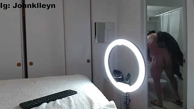 jonhklleyn online show from 03/25/26, 05:52