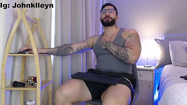 jonhklleyn online show from 05/20/26, 07:31
