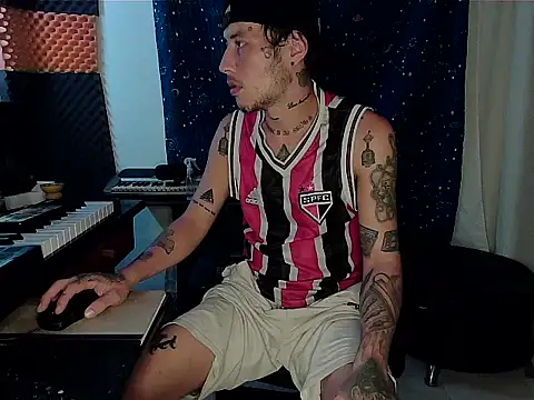 Snapshot of patrik_tattoo_ chatting on 02/24/25, 03:23 patrik tattoo online show from 02/24/25, 03:23