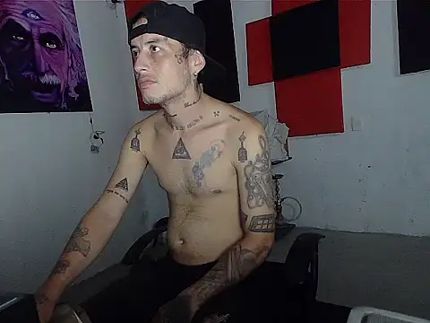 patrik tattoo  online show from 04/20/26, 05:21