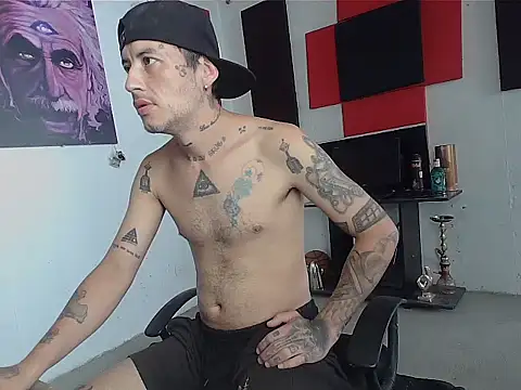 patrik tattoo  online show from 04/29/26, 04:33
