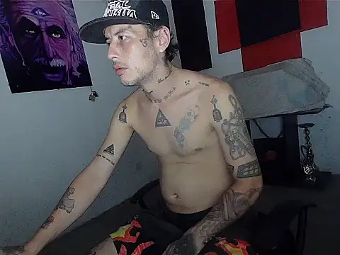 patrik tattoo  online show from 05/31/26, 05:59