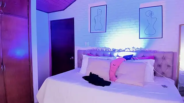 Kitty Pam online show from 03/19/26, 07:40