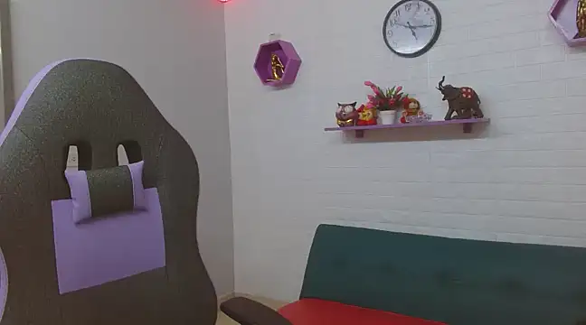 mau elixxx online show from 12/06/24, 02:02