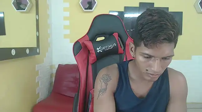 mau elixxx online show from 01/08/25, 08:49