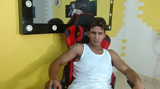 mau elixxx online show from 01/20/25, 05:48