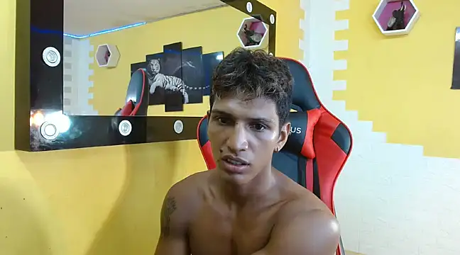 mau elixxx online show from 01/23/25, 07:22