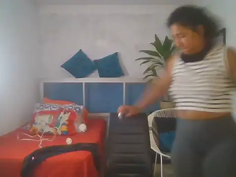 bellacrespalatina online show from 02/13/26, 02:13