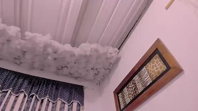 Lauu G online show from 09/24/25, 10:18