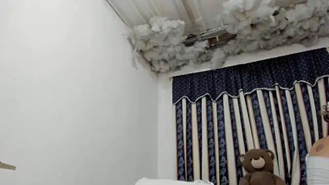 Lauu G online show from 02/03/26, 01:27