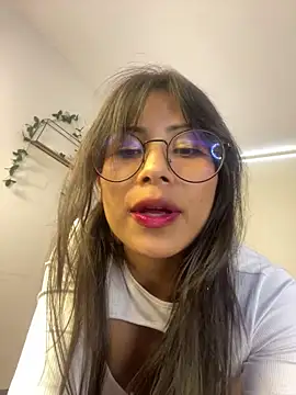 Snapshot of Jade_Zephyra chatting on 02/05/26, 08:24 Jade Zephyra online show from 02/05/26, 08:24