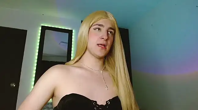 Triana Damelio online show from 02/07/25, 09:26