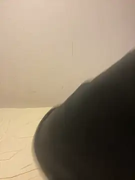 YU-KI00 online show from 02/03/26, 11:26