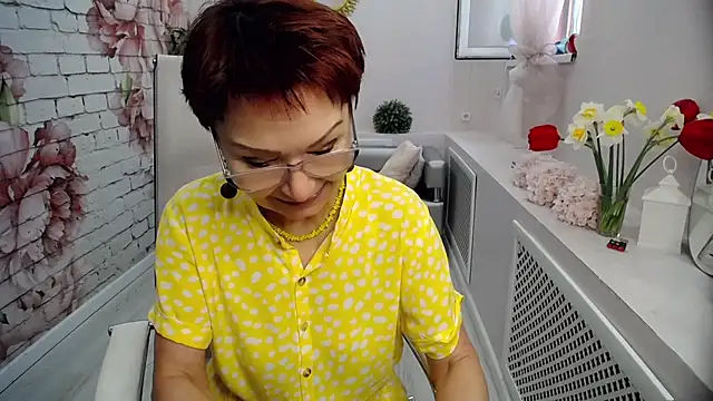 Snapshot of Cutie_Asya chatting on 05/19/26, 04:19 Cutie Asya online show from 05/19/26, 04:19