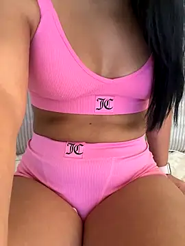 Snapshot of Tati_3443 chatting on 10/07/25, 12:46 Tati 3443 online show from 10/07/25, 12:46