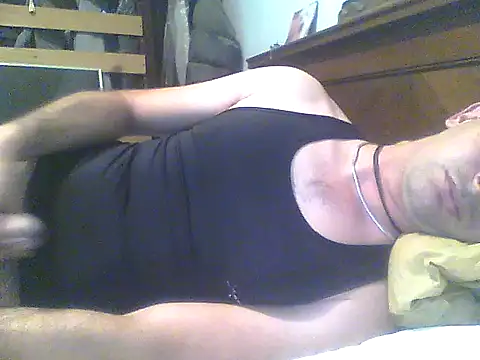 frank32love online show from 01/05/25, 01:47