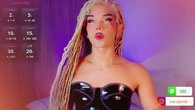 DanniLee  online show from 03/19/26, 07:07