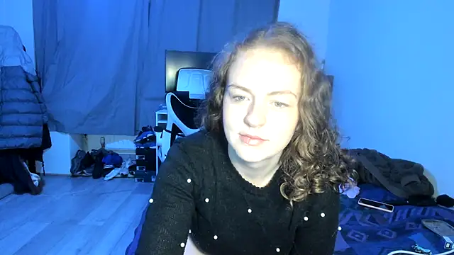 ENGLISHEMILY 69 online show from 02/10/25, 06:31