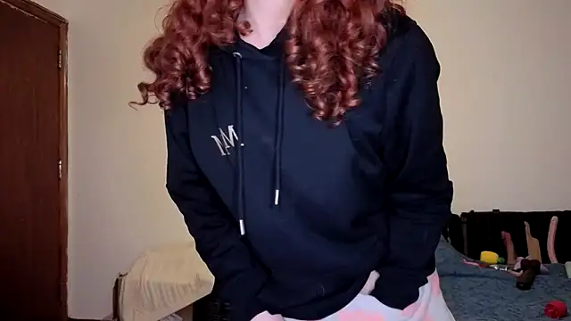 ENGLISHEMILY 69 online show from 01/06/26, 08:45