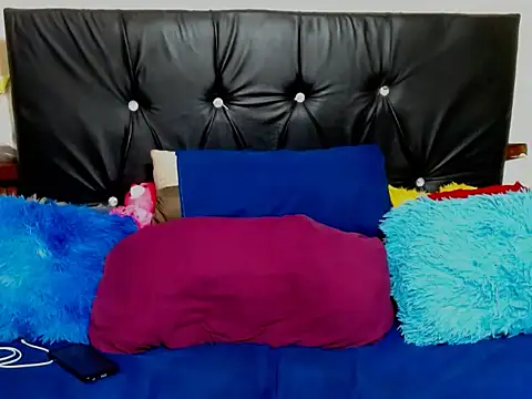 Snapshot of SexinessBae chatting on 09/12/25, 02:06 SexinessBae online show from 09/12/25, 02:06