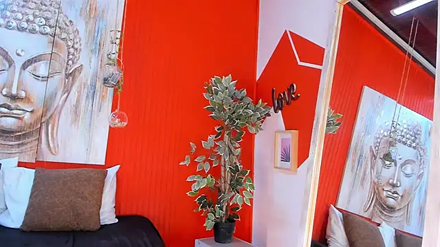 grace miller03 online show from 10/04/25, 07:56