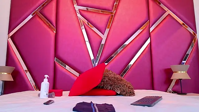 RebecaRelish online show from 01/25/25, 03:40