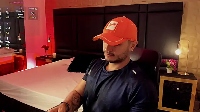 JossAckland online show from 02/01/25, 11:54