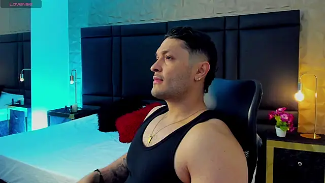 JossAckland online show from 02/13/25, 11:39