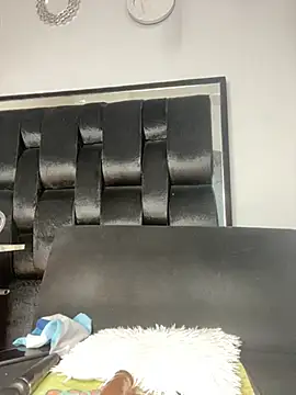 chiquimaturesexy online show from 03/17/25, 02:01